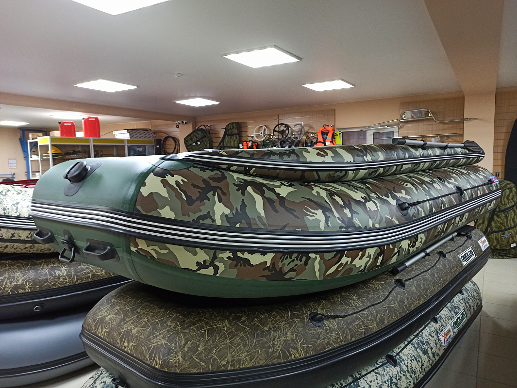 Лодка MISHIMO FAMILY LITE DF 400 в Тольятти