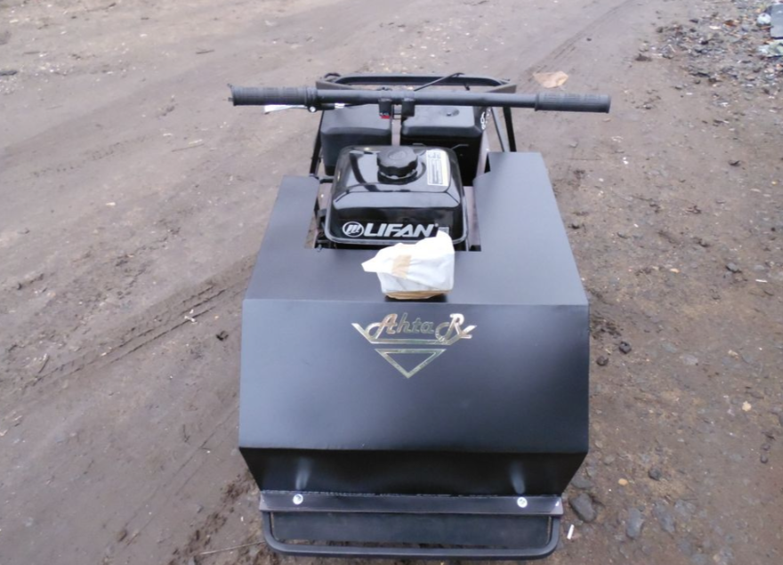 Мотобуксировщик AhtaR Зима 15 л/с с вариатором в Тольятти