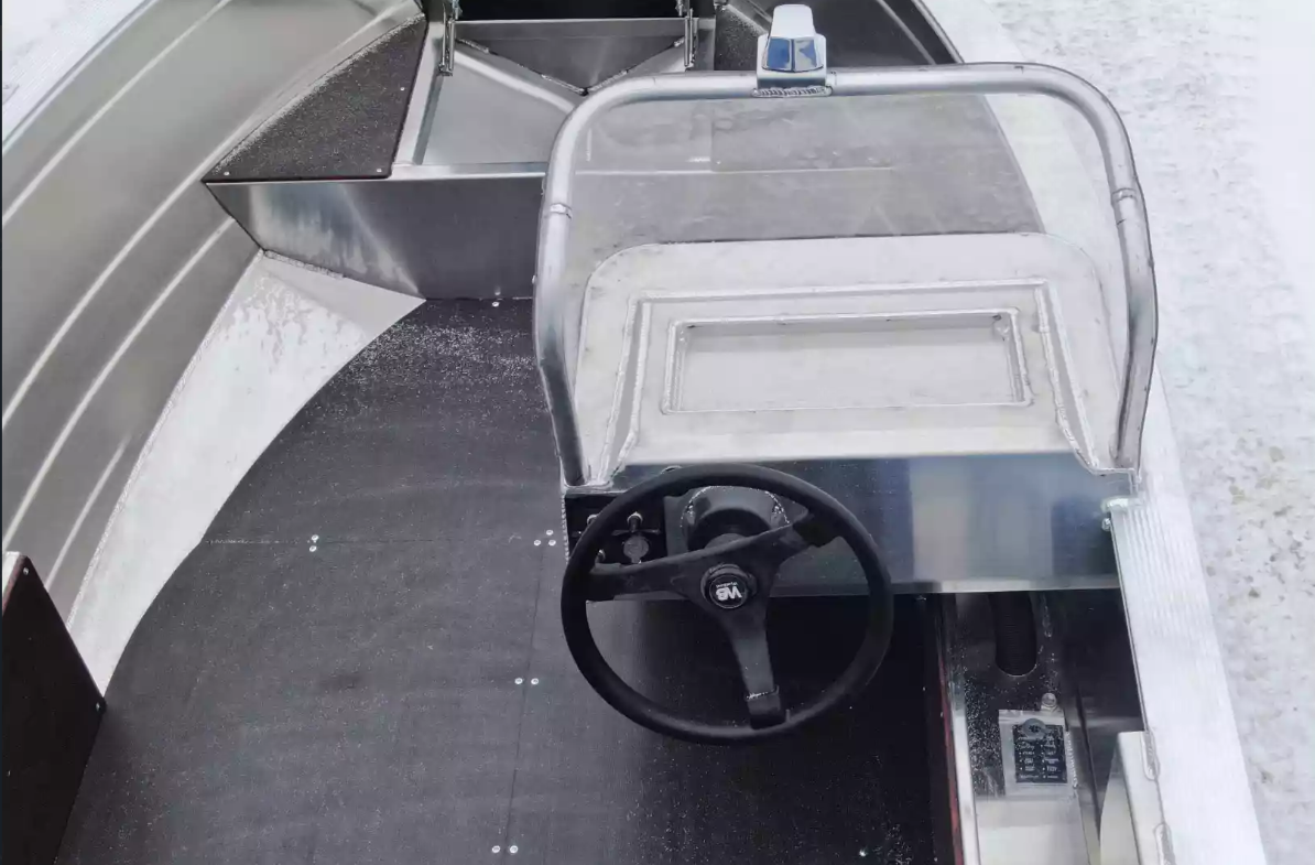 Алюминиевый катер Неман-400 С в Тольятти