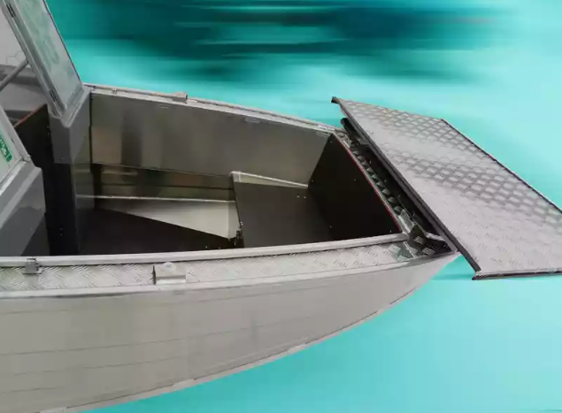 Алюминиевый катер Wyatboat-430T DCM Трансформер в Тольятти