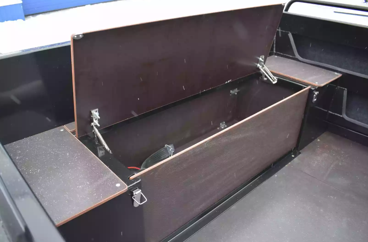 Алюминиевый катер Неман-450 DC в Тольятти