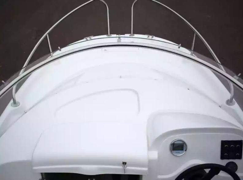 Стеклопластиковый катер Neman-530 с каютой в Тольятти