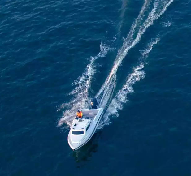 Стеклопластиковый катер Neman-500 в Тольятти