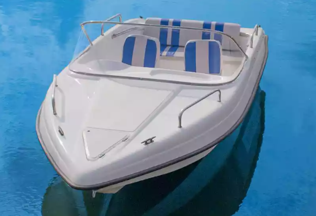 Стеклопластиковый катер Wyatboat-3 У в Тольятти