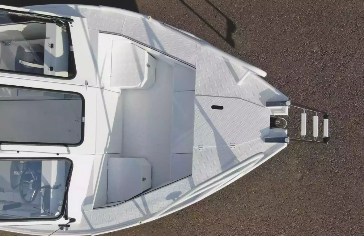 Алюминиевый катер Wyatboat-660 Cabin в Тольятти