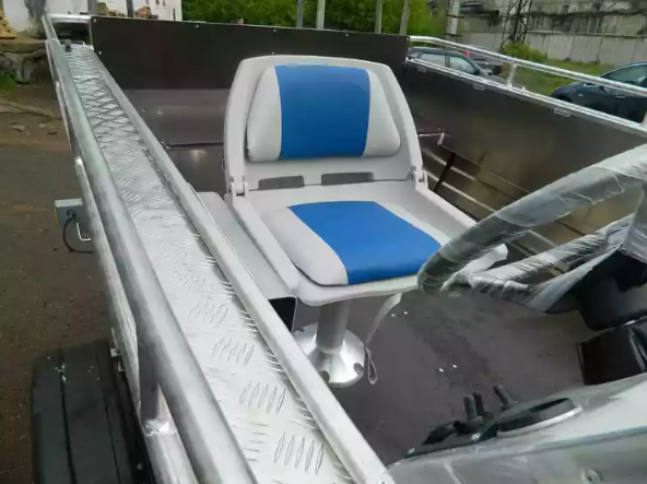 Алюминиевый катер Wyatboat-490 C в Тольятти