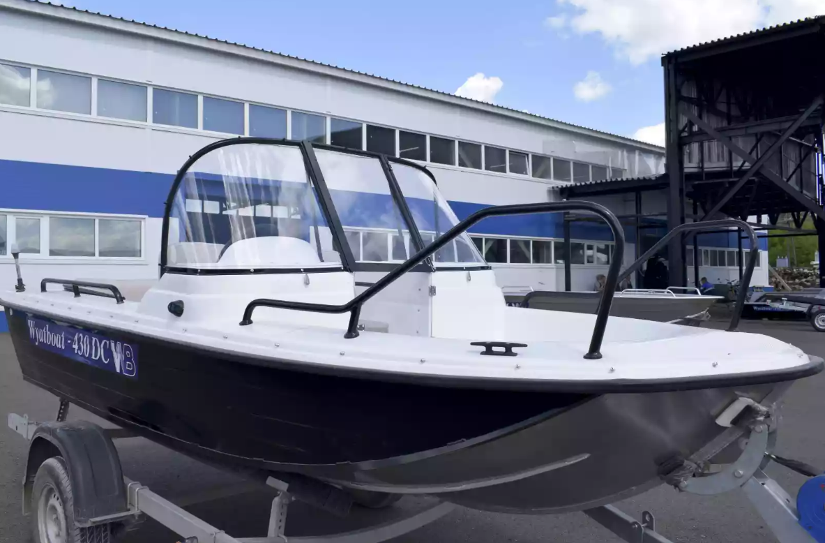 Комбинированный катер Wyatboat-430 DC в Тольятти