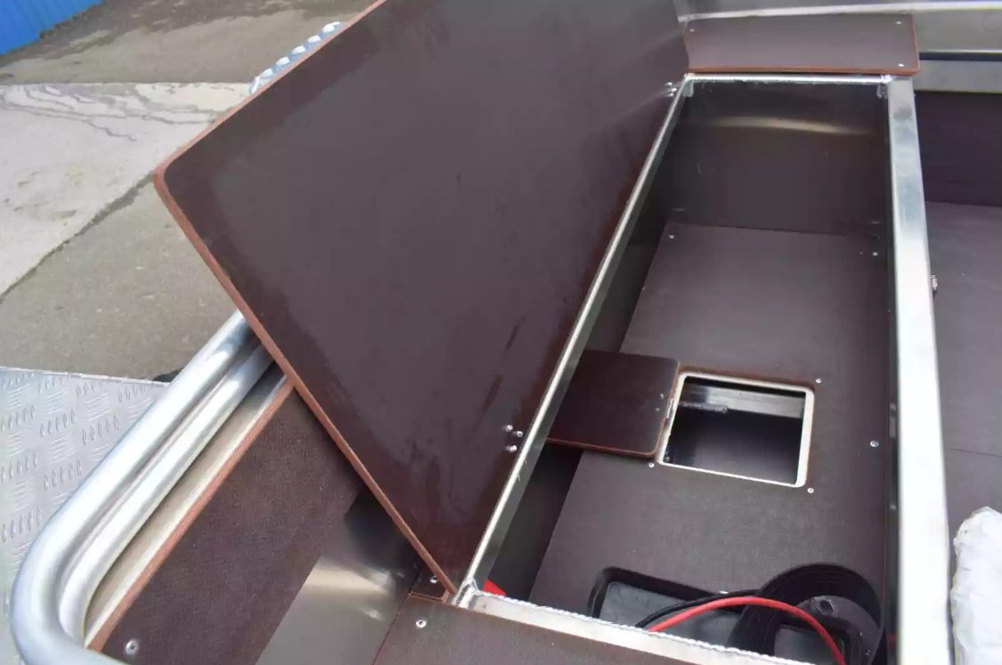 Алюминиевая лодка  Неман-400 DCM NEW в Тольятти