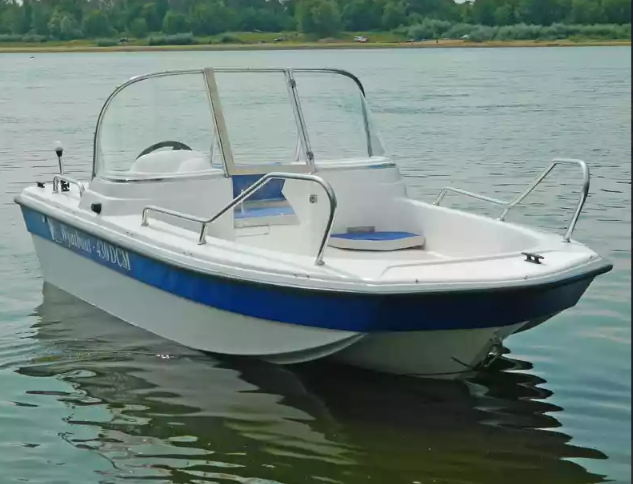 Стеклопластиковый катер Wyatboat-430 DCM (тримаран) в Тольятти