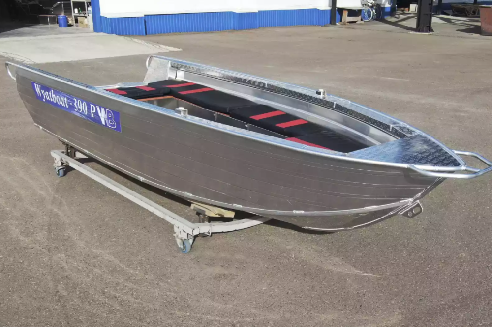 Алюминиевая лодка Wyatboat-390РМ увеличенный борт в Тольятти