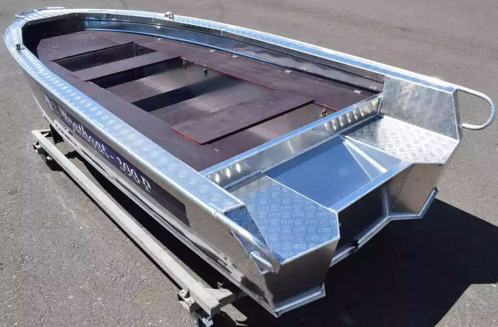 Алюминиевая лодка Wyatboat-390РМ в Тольятти