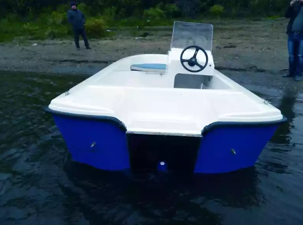 Стеклопластиковый катер Тримаран Wyatboat 430 C в Тольятти