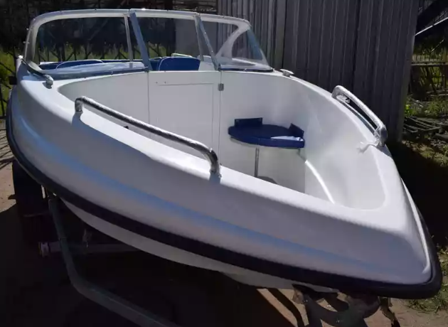 Стеклопластиковый катер Neman-450 Open в Тольятти