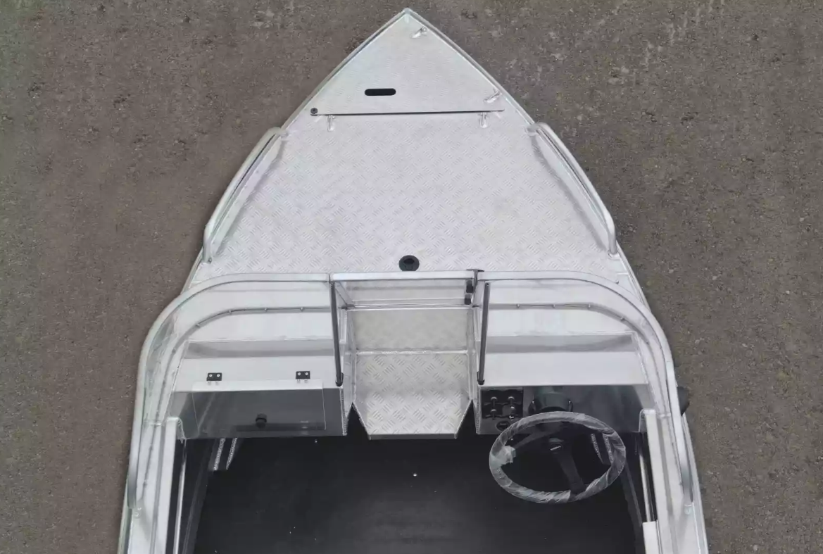 Алюминиевый катер Neman-400 PRO в Тольятти