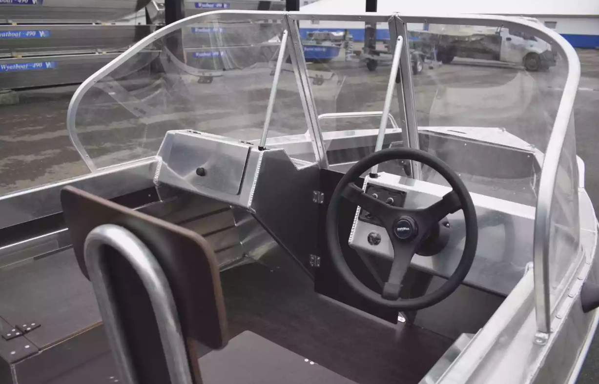 Алюминиевый катер Neman-400 DC в Тольятти