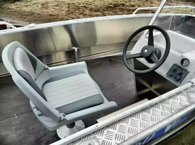 Алюминиевый катер Wyatboat-460 C в Тольятти Алюминиевый катер Wyatboat-460 C в Тольятти