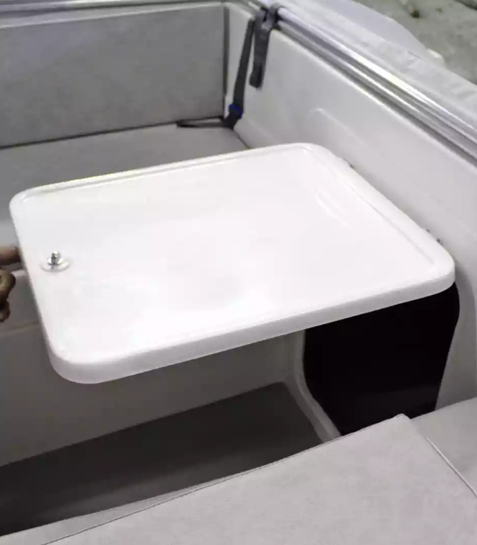 Стеклопластиковый катер Neman-500 в Тольятти