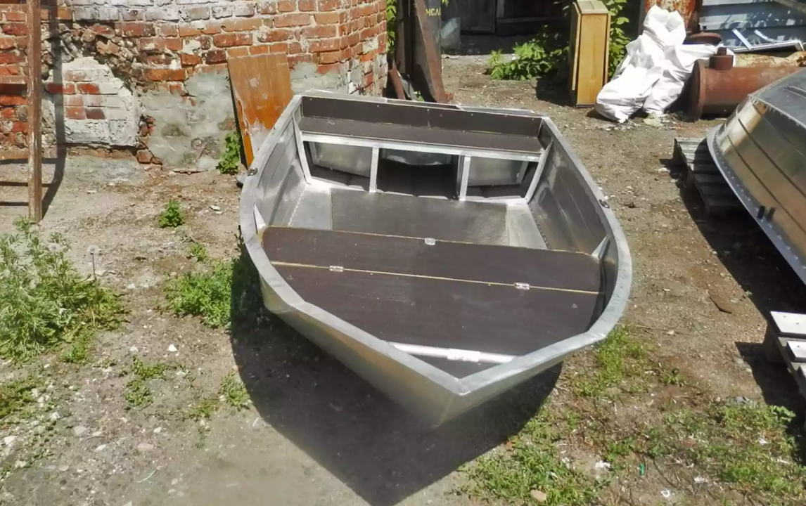 Алюминиевая лодка Вятка-Профи Вариант в Тольятти