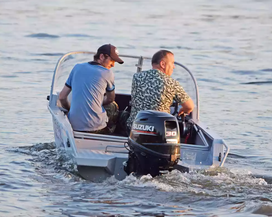 Алюминиевая лодка Wyatboat-390 DCM в Тольятти