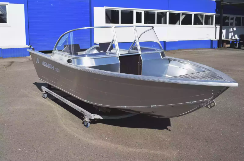 Алюминиевая лодка  Неман-400 DCM в Тольятти