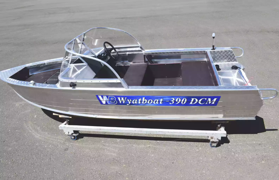 Алюминиевая лодка Wyatboat-390 DCM в Тольятти