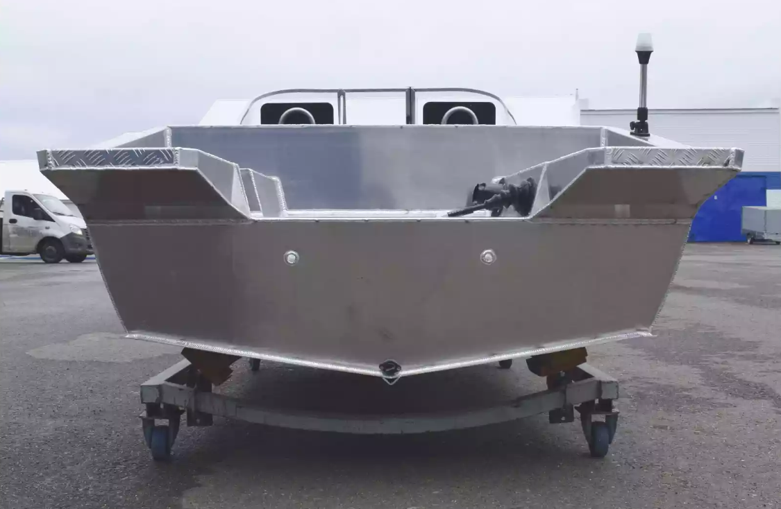 Алюминиевая лодка  Neman-400 PRO в Тольятти