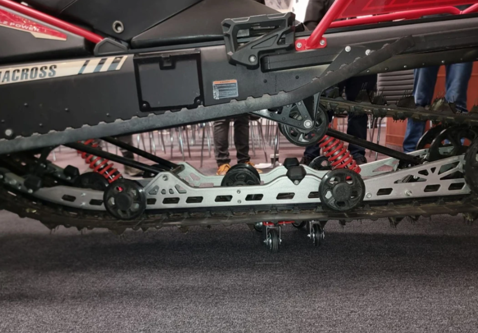 Снегоход AODES Siberiacross 1000 WT 508mm LCD 6.8 в Тольятти