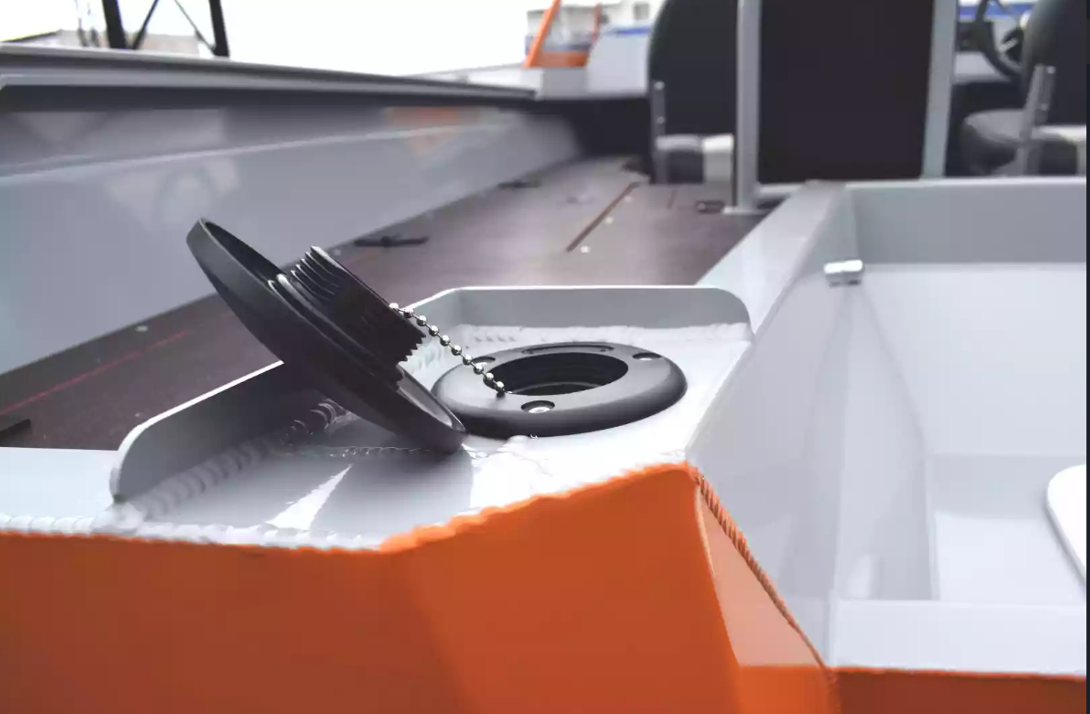 Алюминиевый катер Gold Fisher 480 DCM FISH в Тольятти