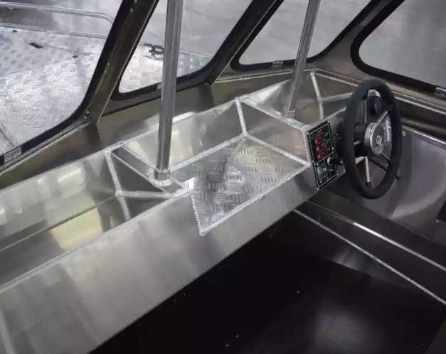 Алюминиевый катер Wyatboat-460 DCM Pro в Тольятти