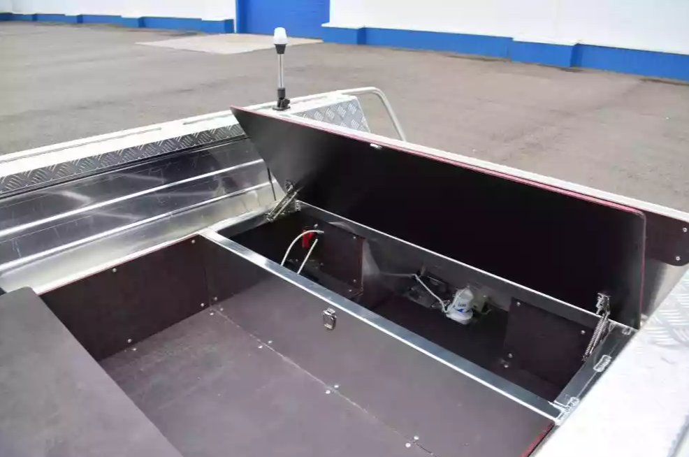 Алюминиевая лодка Wyatboat-390 DCM Увеличенный борт в Тольятти