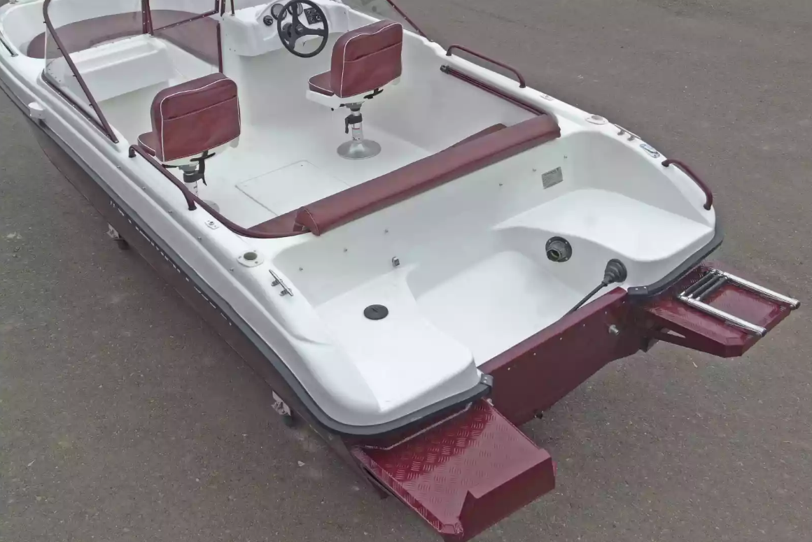 Комбинированный катер Neman-530 Open в Тольятти