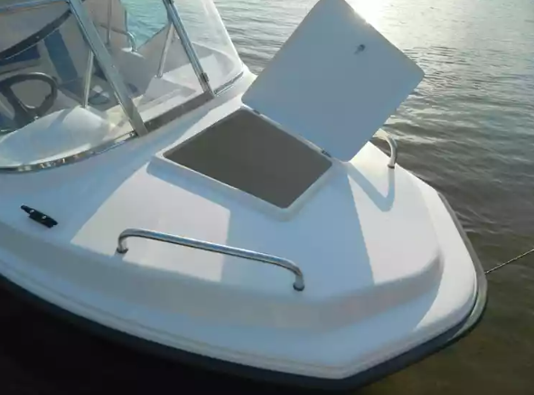 Стеклопластиковый катер Wyatboat-430 M (тримаран) в Тольятти