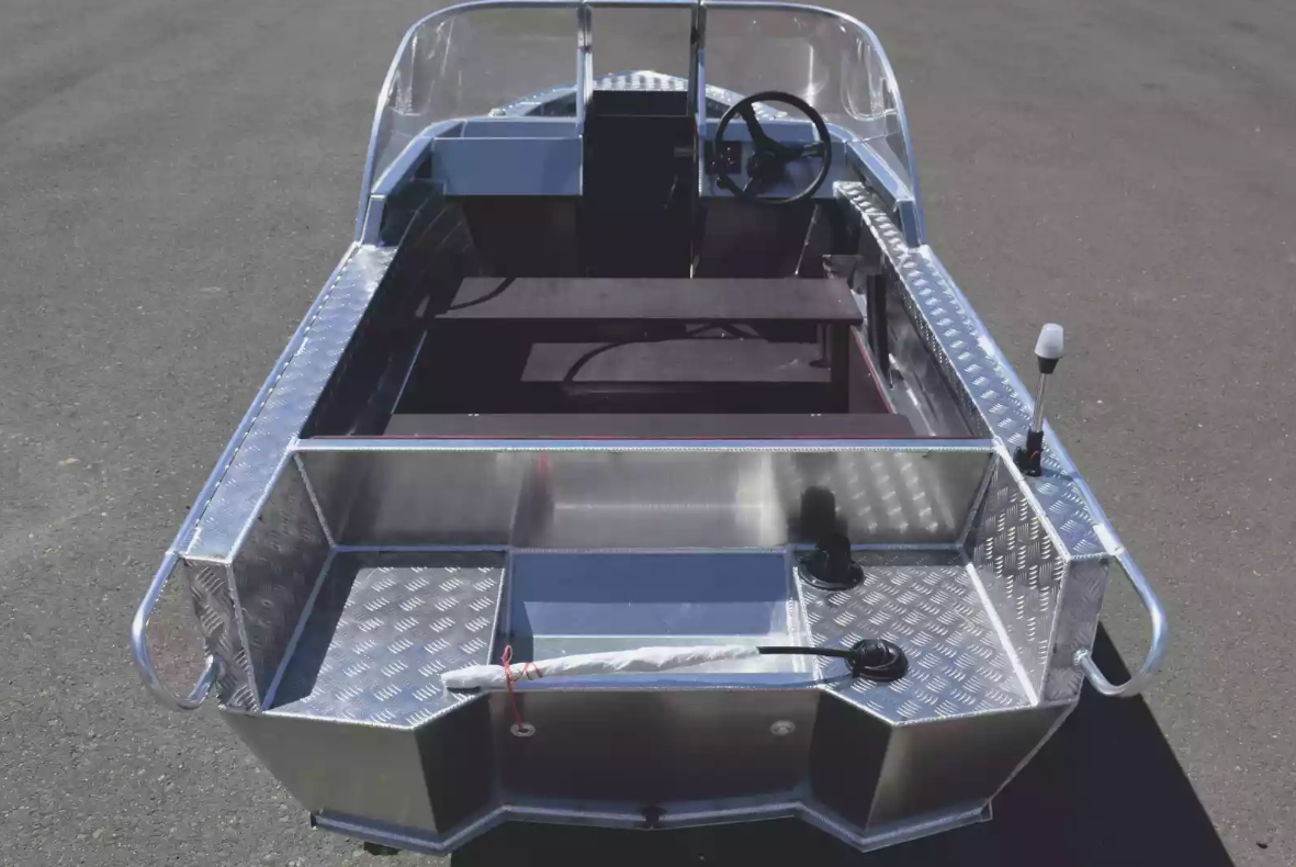 Алюминиевый катер Wyatboat-390 DCM в Тольятти