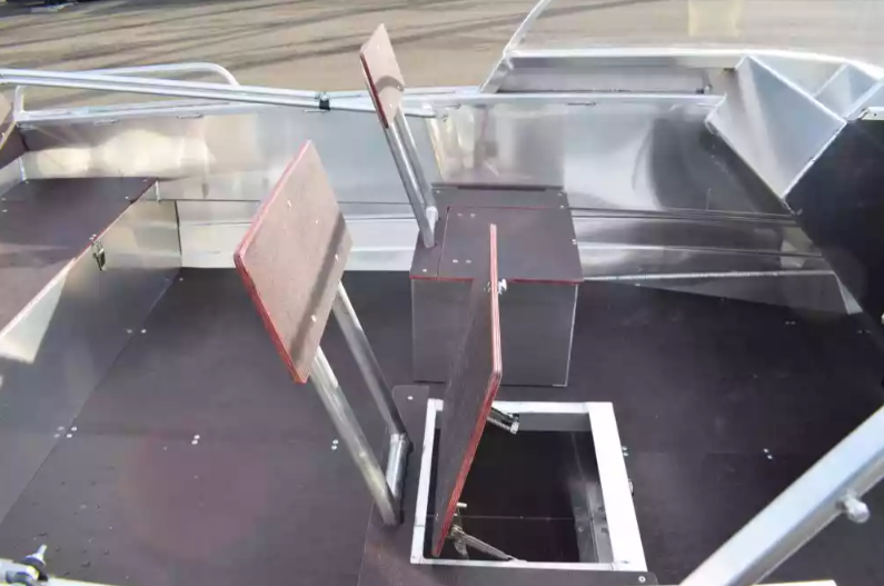 Алюминиевый катер Wyatboat-460 DCM в Тольятти