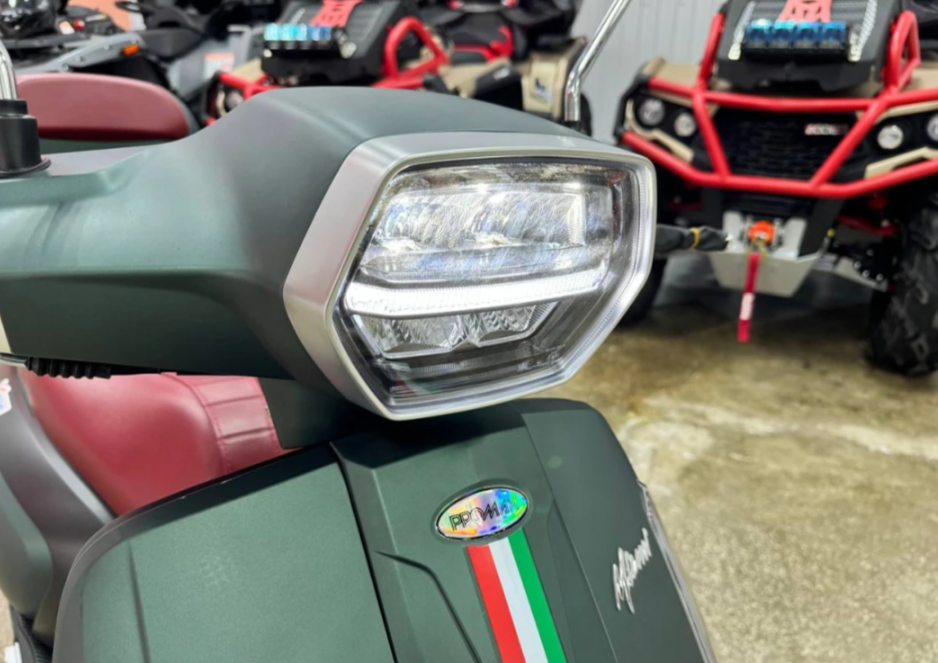 Скутер PROMAX Miami 240 (49) в Тольятти