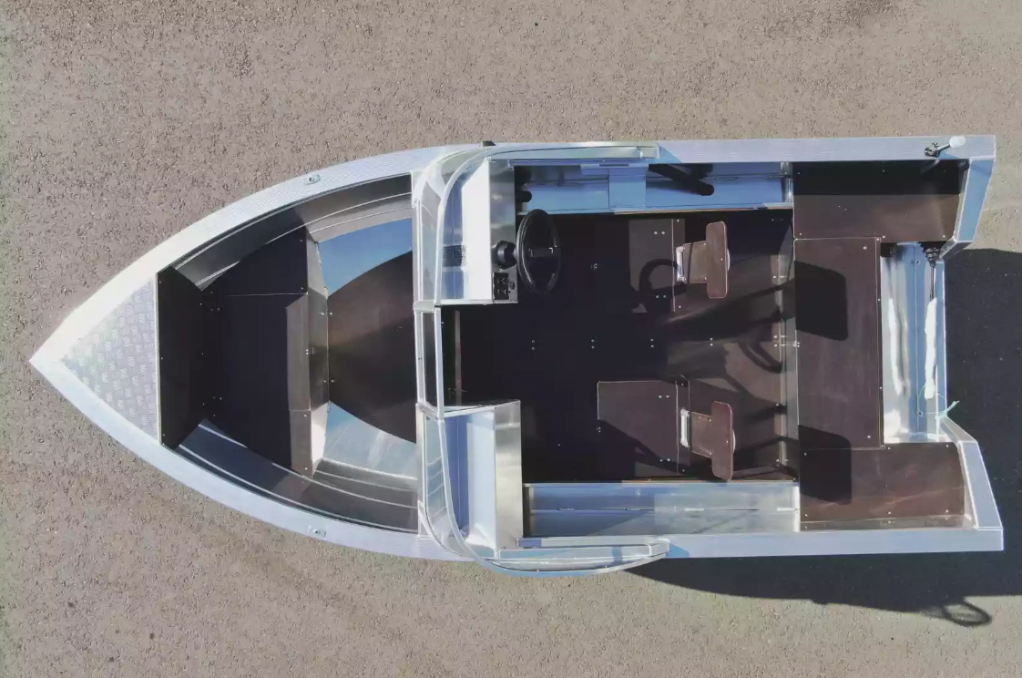 Алюминиевая лодка  Неман-400 DCM в Тольятти