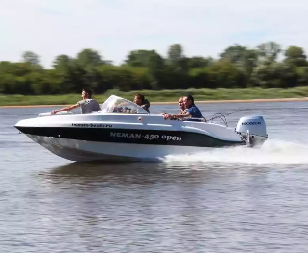 Стеклопластиковый катер Neman-450 Open в Тольятти