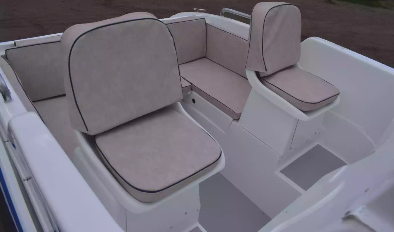 Стеклопластиковый катер Neman-500 в Тольятти