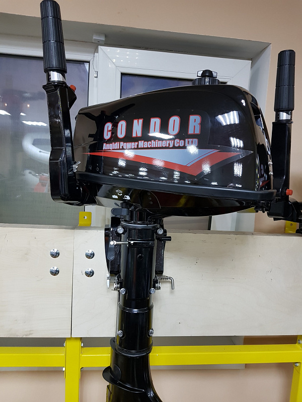 Лодочный мотор Condor T5HS без бака 12 л. в Тольятти