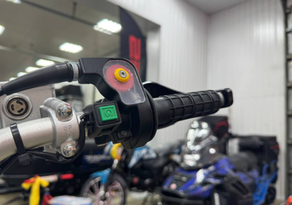 Мотоцикл (питбайк) PROMAX FIDET (ФАЙДЕТ) 190E PRO 17/14 в Тольятти