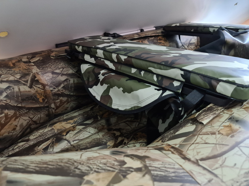 КОМПЛЕКТ МЯГКИХ НАКЛАДОК С СУМКОЙ ДЛЯ ЛОДОК 80Х20 КАМУФЛЯЖ в Тольятти