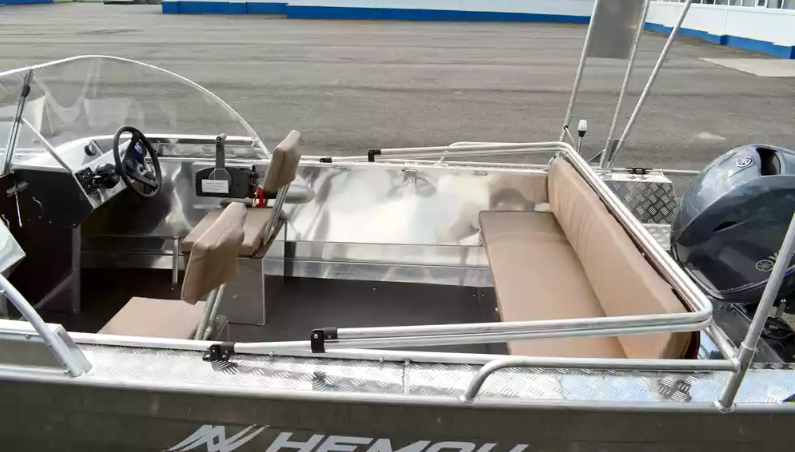 Алюминиевый катер Неман-500 DCM в Тольятти