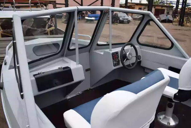 Алюминиевый катер Неман-500 DC Pro в Тольятти