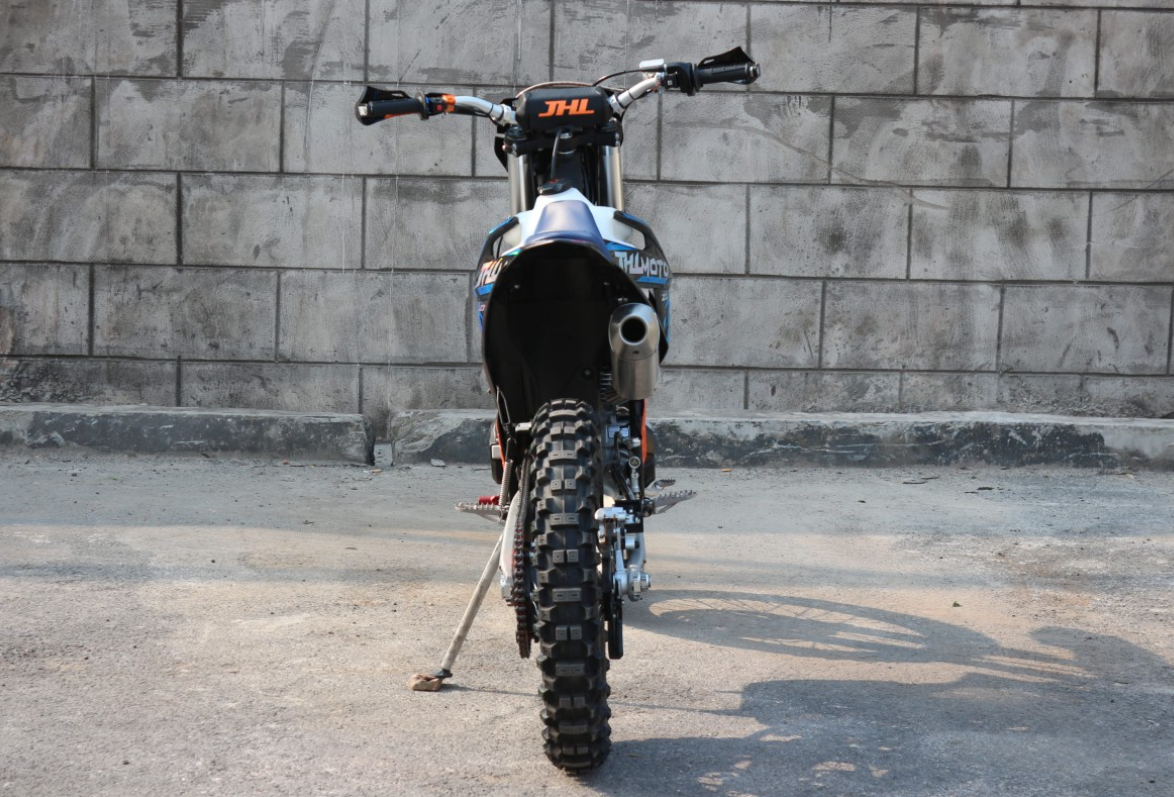 Мотоцикл JHLMOTO JHL Z3 CB250 (172FMM-3A) в Тольятти