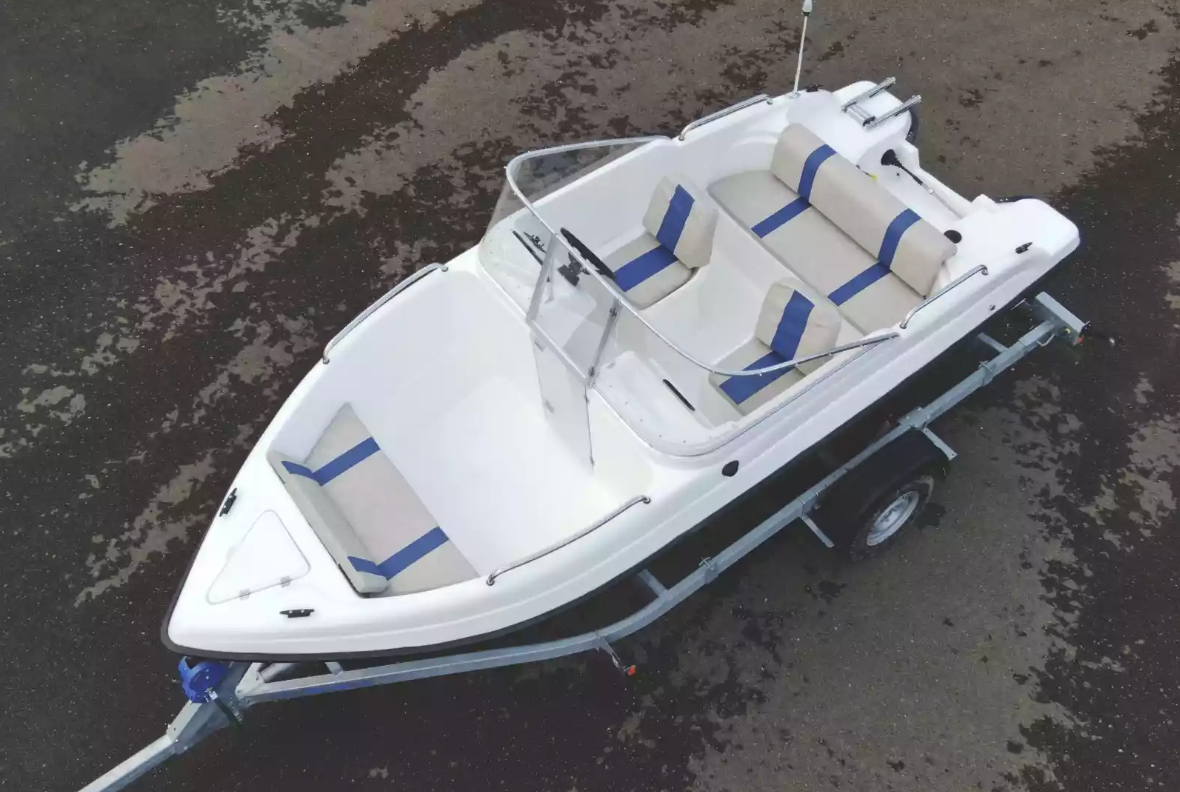 Стеклопластиковый катер Wyatboat-3 DC Open в Тольятти