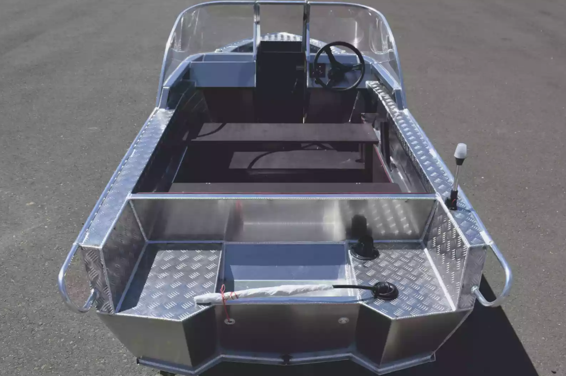 Алюминиевая лодка Wyatboat-390 DCM в Тольятти