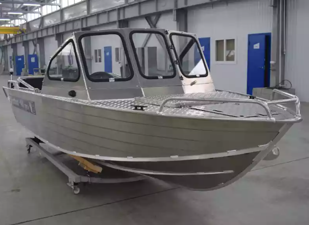 Алюминиевый катер Wyatboat-460 DCM Pro в Тольятти