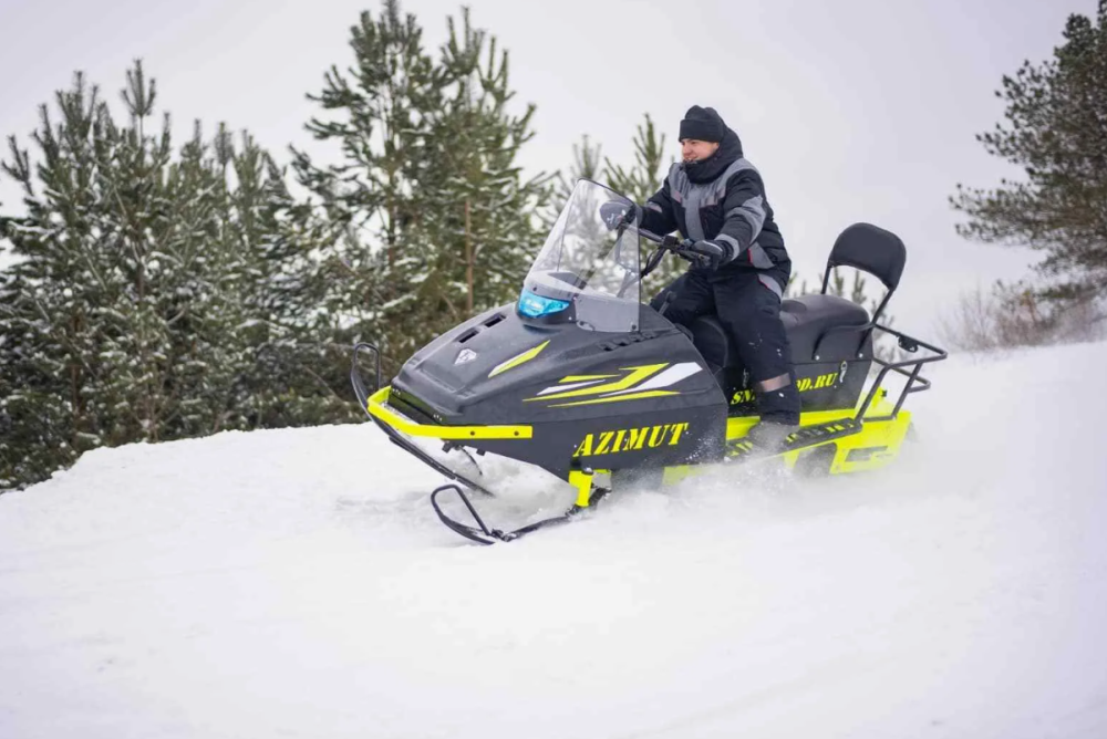 Миниснегоход Бурлак Азимут 24 л.с. , эл.запуск, реверс, тормоз гидравл, капот черный в Тольятти