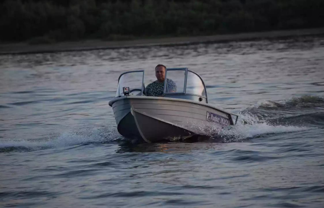 Алюминиевая лодка Wyatboat-390 DCM в Тольятти