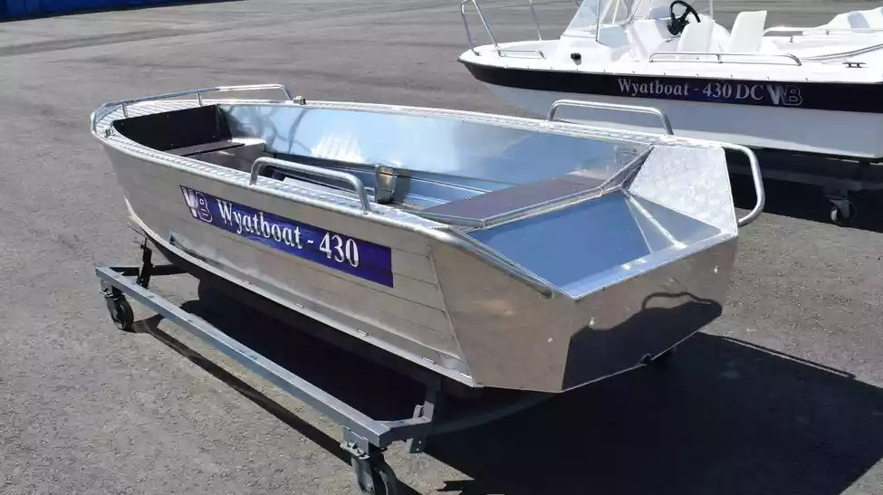 Алюминиевая лодка  Wyatboat-430М в Тольятти